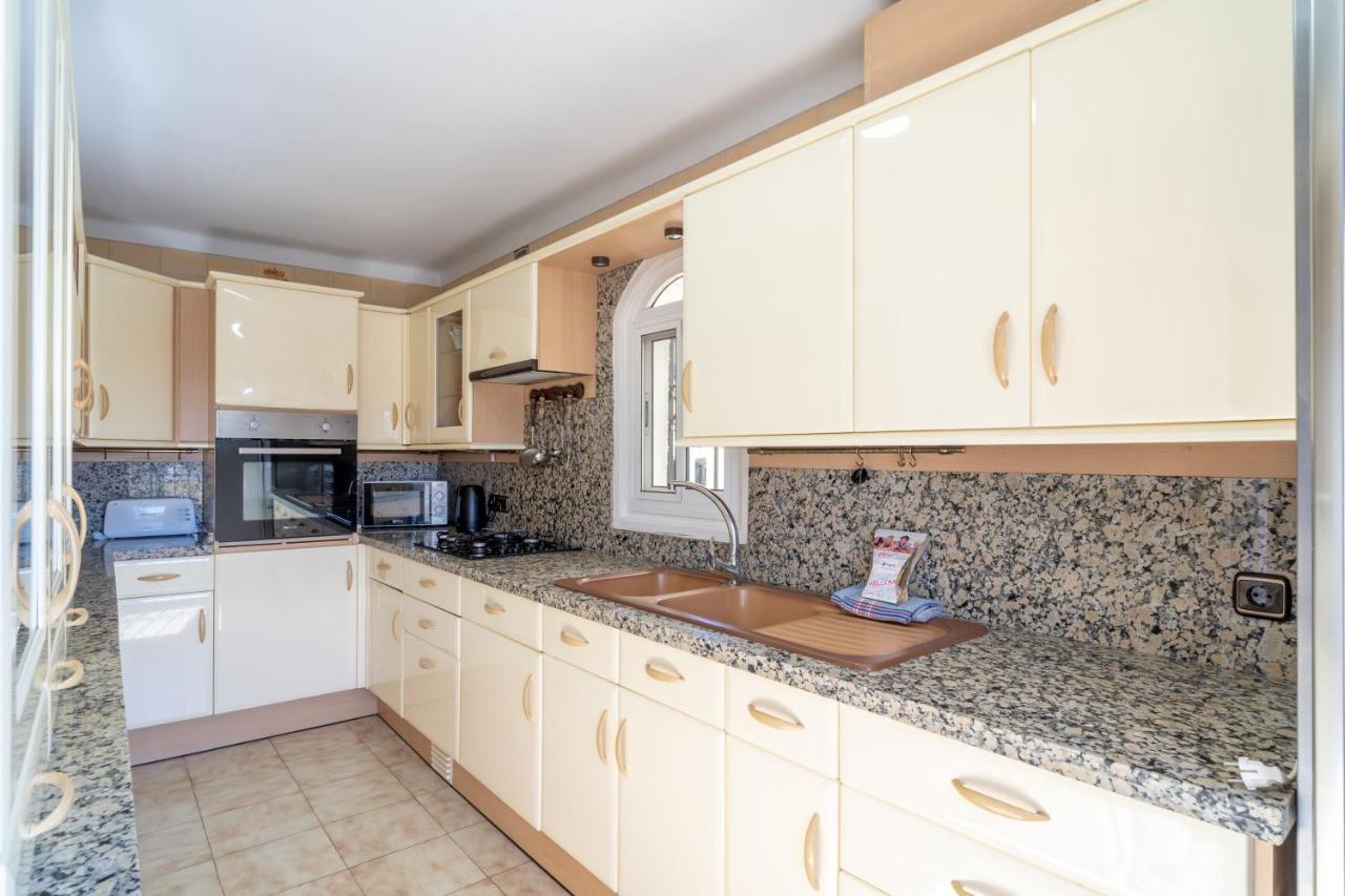 Villa Kenny Private Pool Casasol Nerja Dış mekan fotoğraf